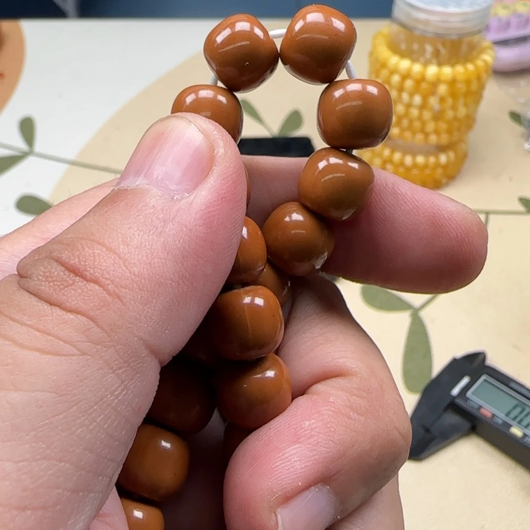 白玉菩提吊坠白色115