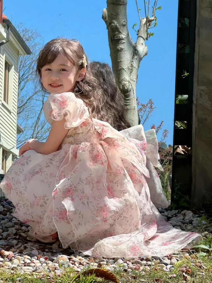 2025夏季女童碎花蝴蝶结拖尾公主连衣裙宝宝甜美泡泡袖生日宴会裙