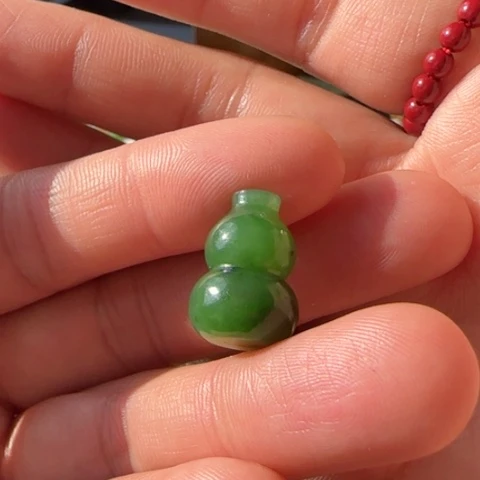 和田玉（碧玉）颈饰未镶嵌