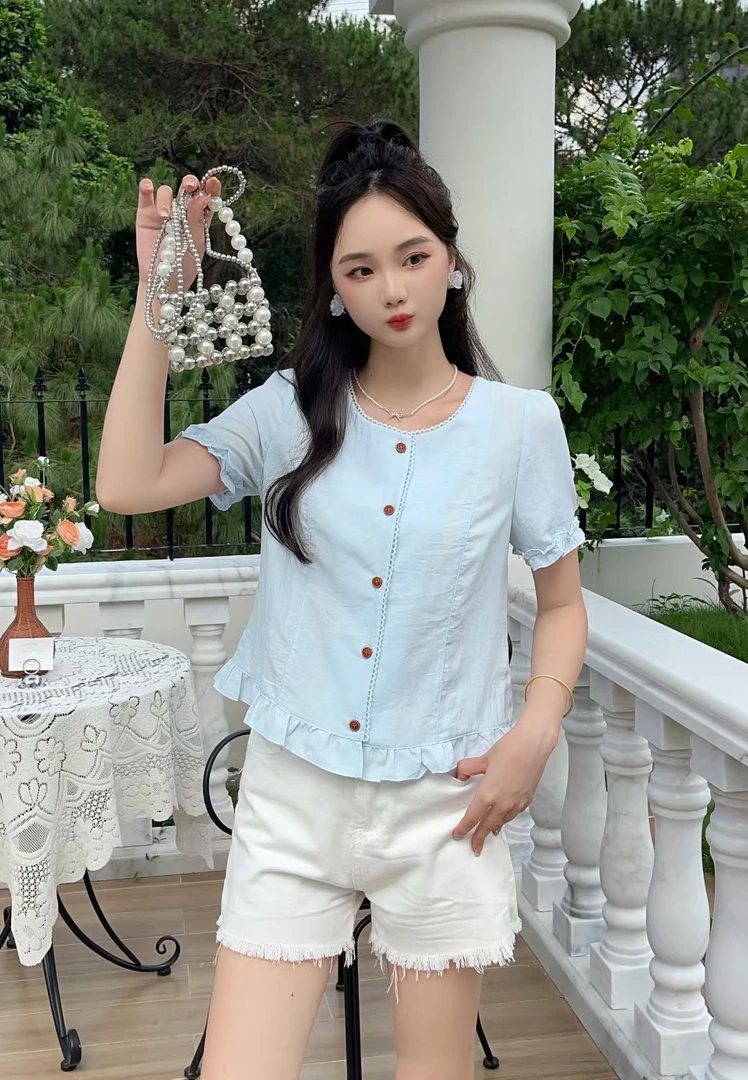 夏季新款松弛感花边洋气短袖衬衫女2025纯色减龄遮肉上衣潮6621