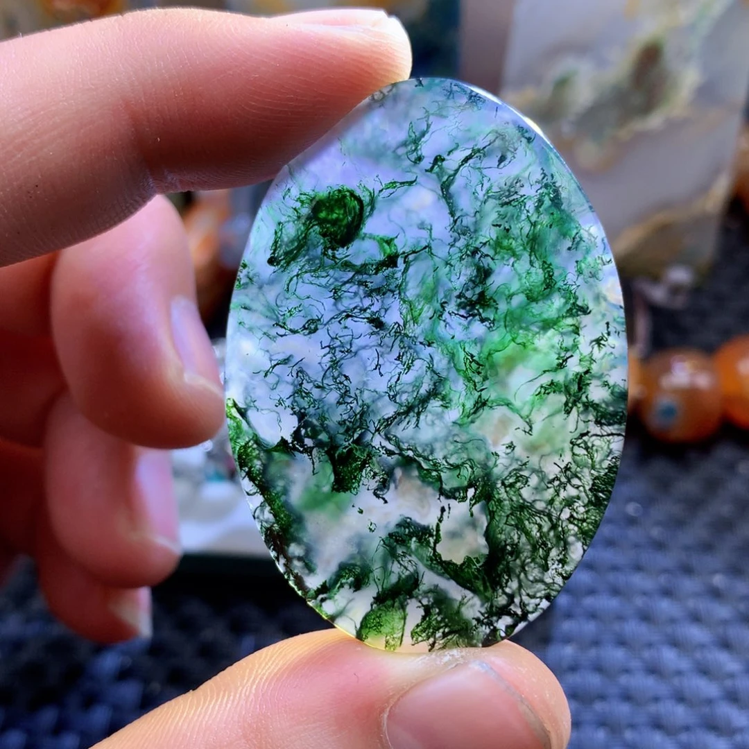 未镶嵌颈饰玛瑙/玉髓寻****香