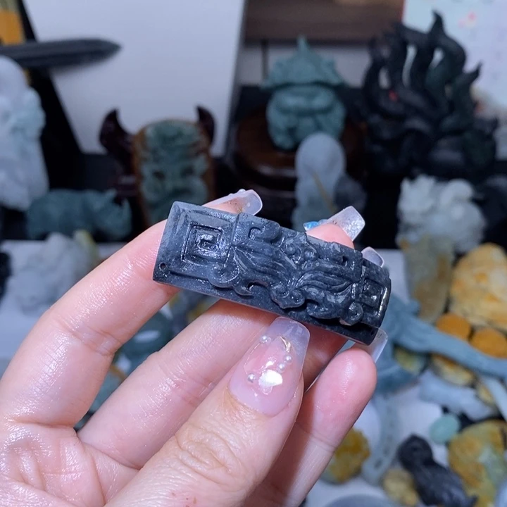 定制翡翠未镶嵌翡翠