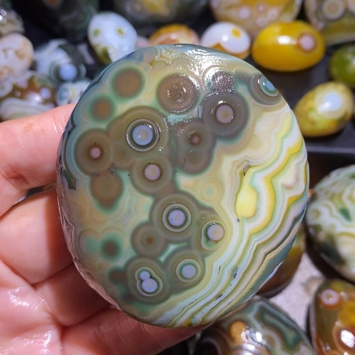 未镶嵌玛瑙/玉髓珠宝半成品144