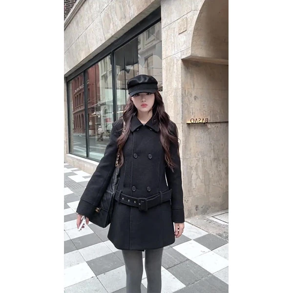 复古黑色双排扣毛呢外套女秋冬法式赫本风翻领宽松小个子呢子大衣