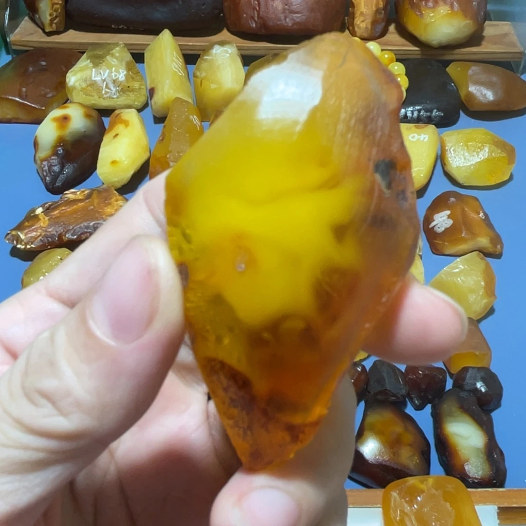 定制蜜蜡未镶嵌树叶雕刻