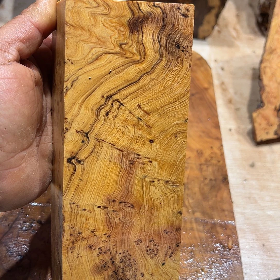 非洲檀香无事牌?*度