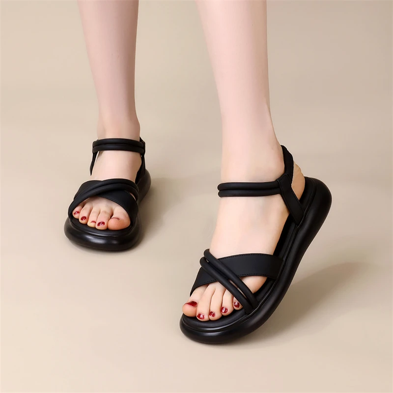 32小码凉鞋女2025夏季新款时尚外穿仙女风软底防滑学生凉鞋42大码