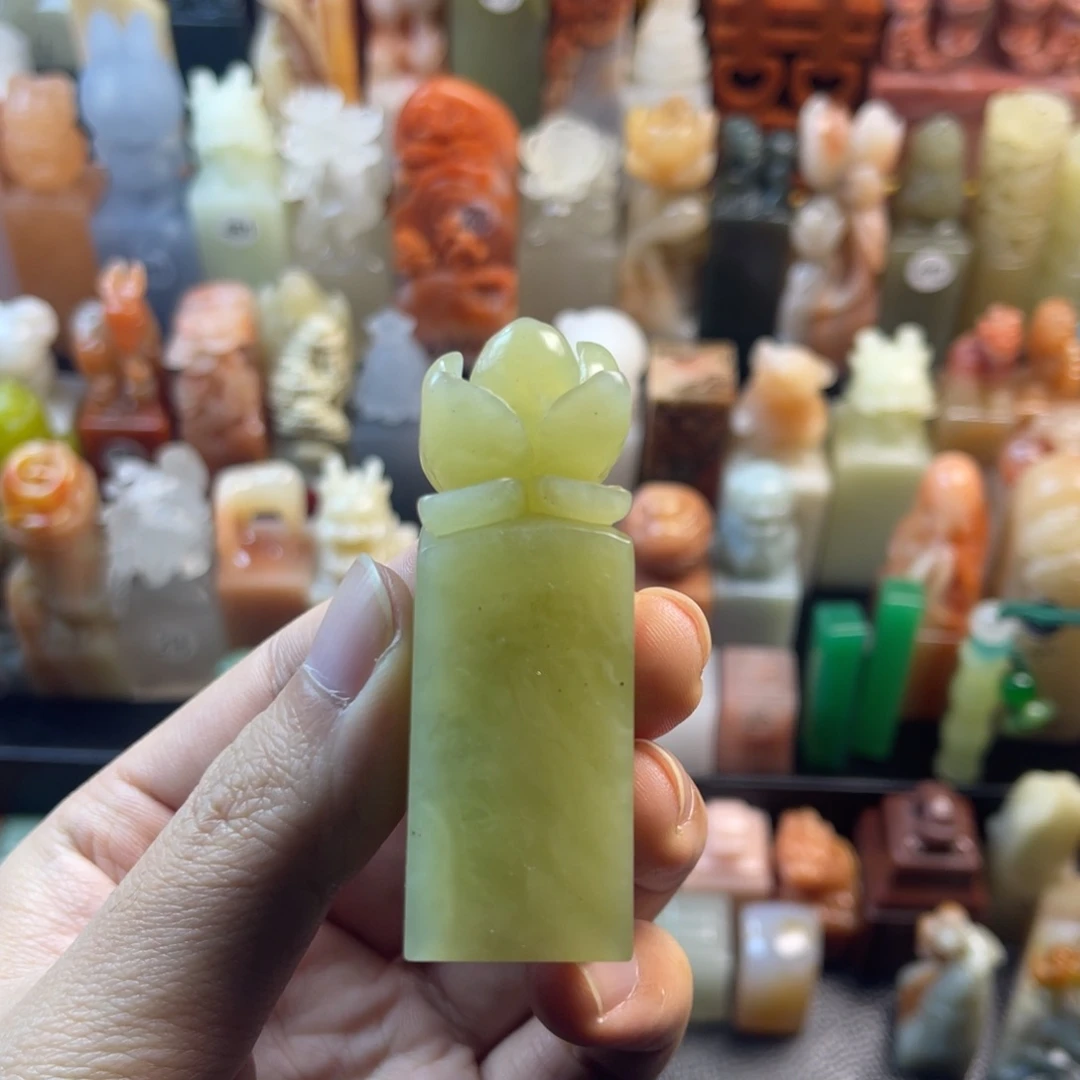 手工制作刻字石料