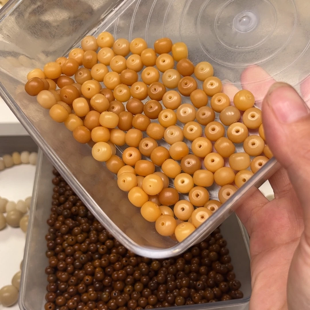 白玉菩提吊坠风化桶珠124颗福利