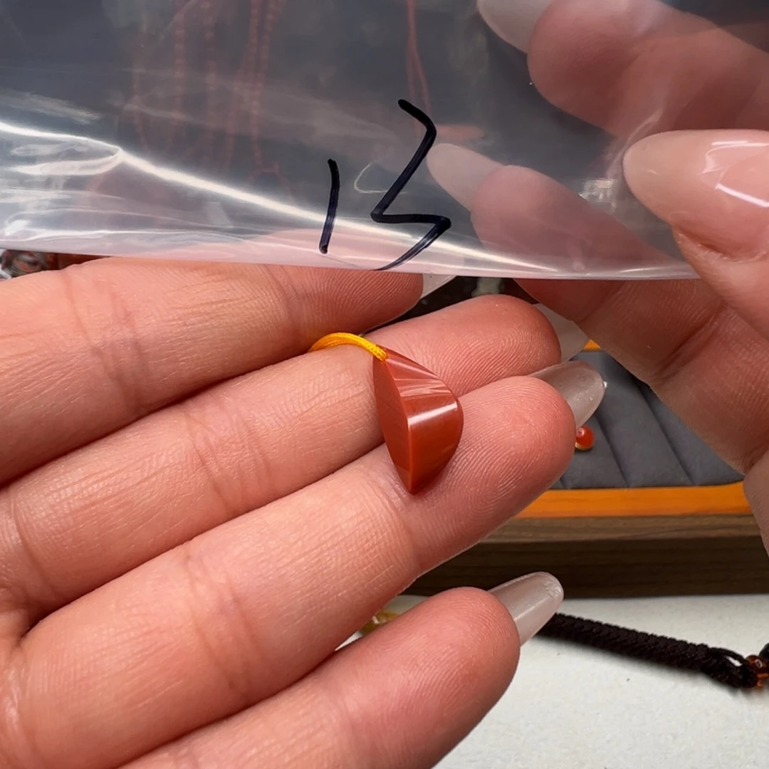 南红玛瑙未镶嵌配饰13
