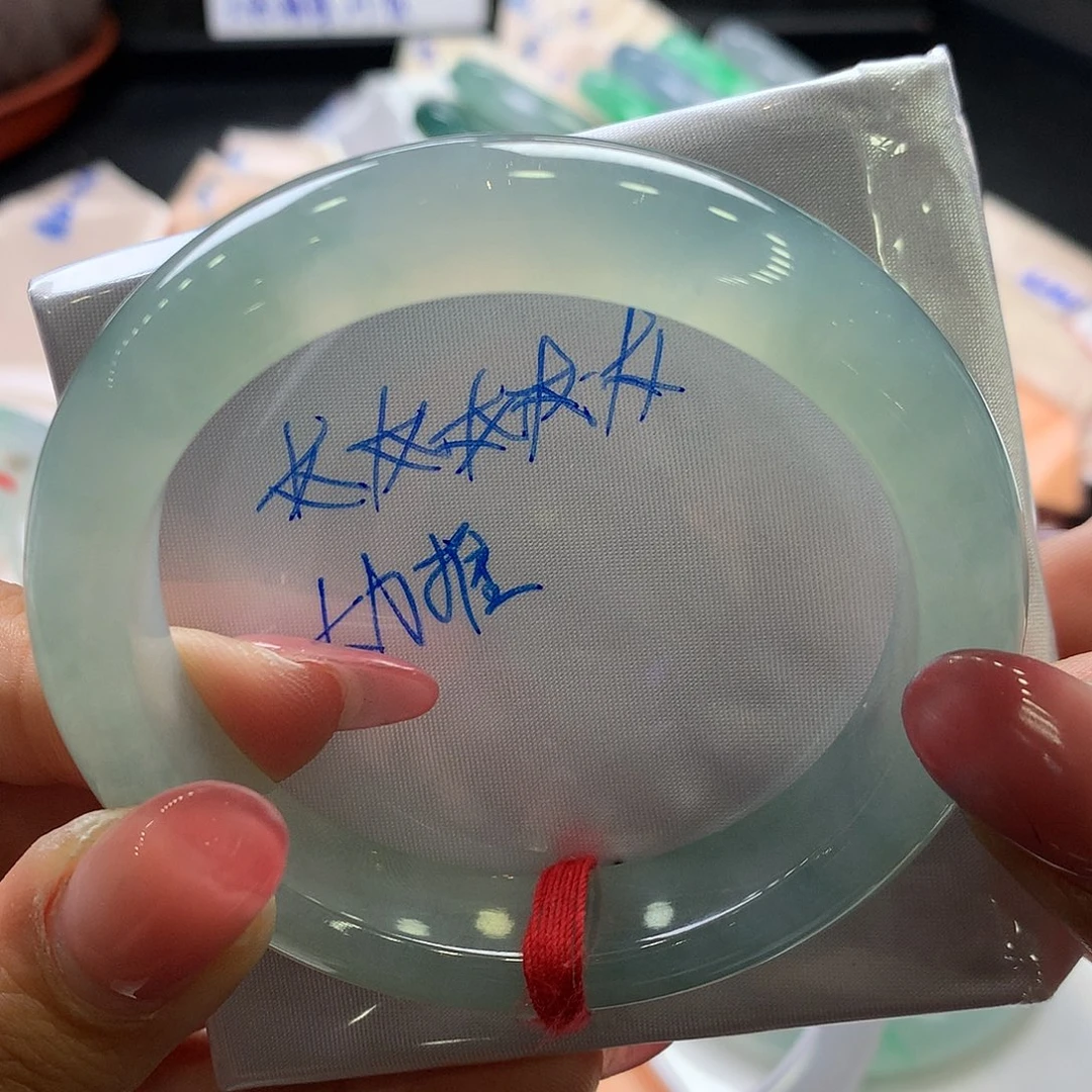 翡翠手镯未镶嵌5758正