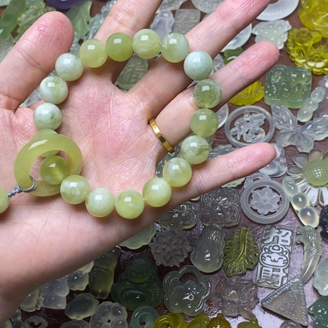 蛇纹石玉合金项链