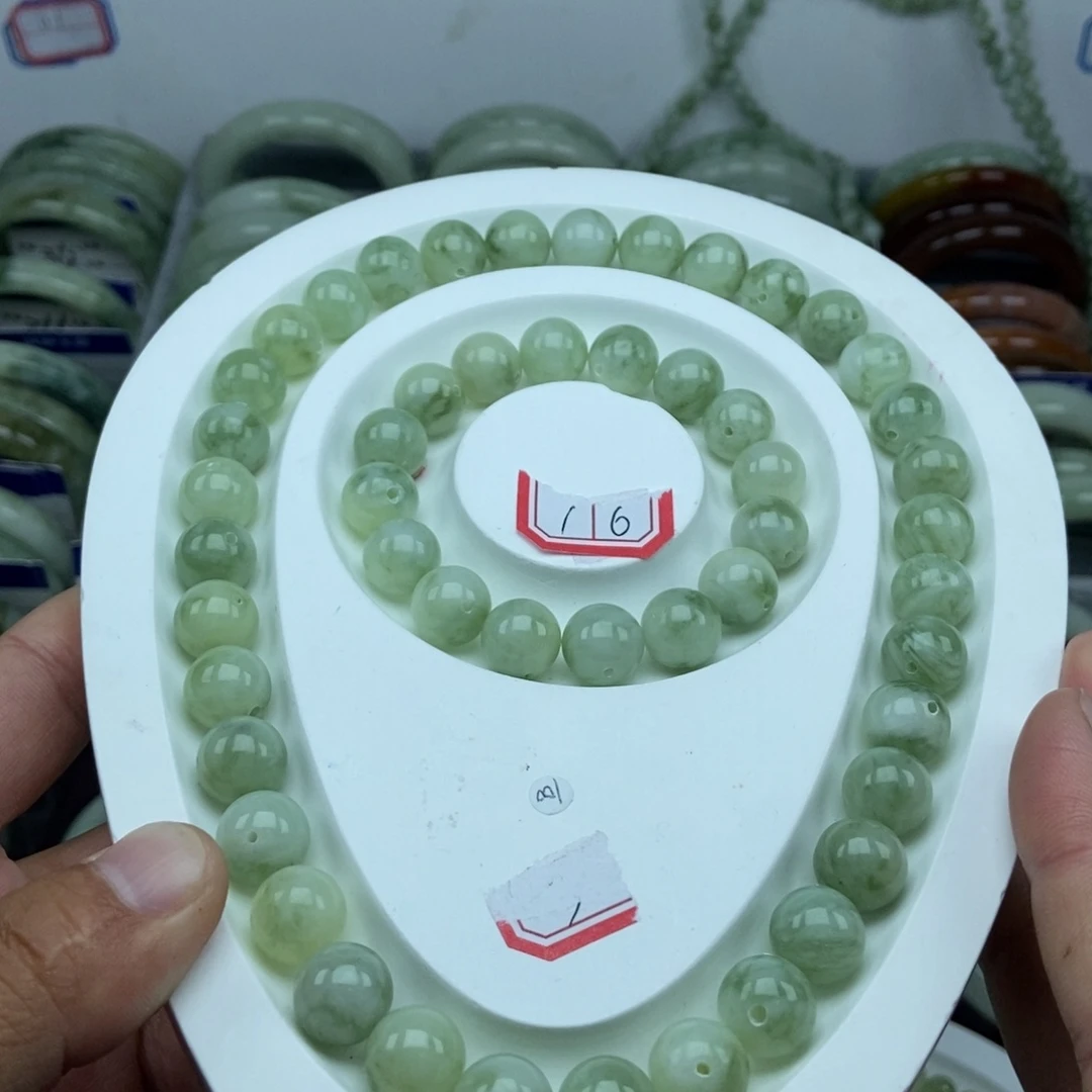 蛇纹石玉未镶嵌手链