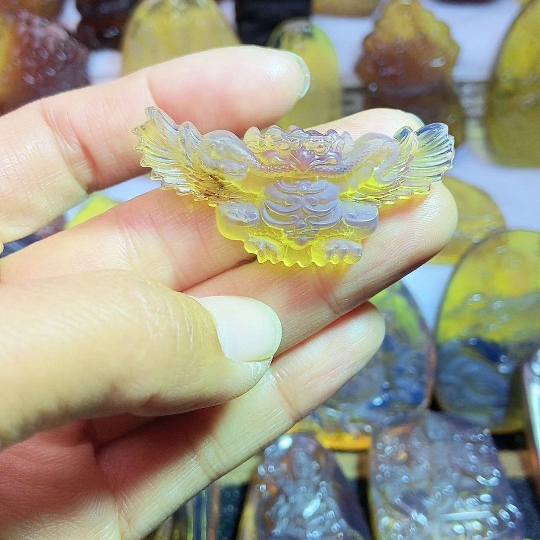 琥珀颈饰未镶嵌大鹏