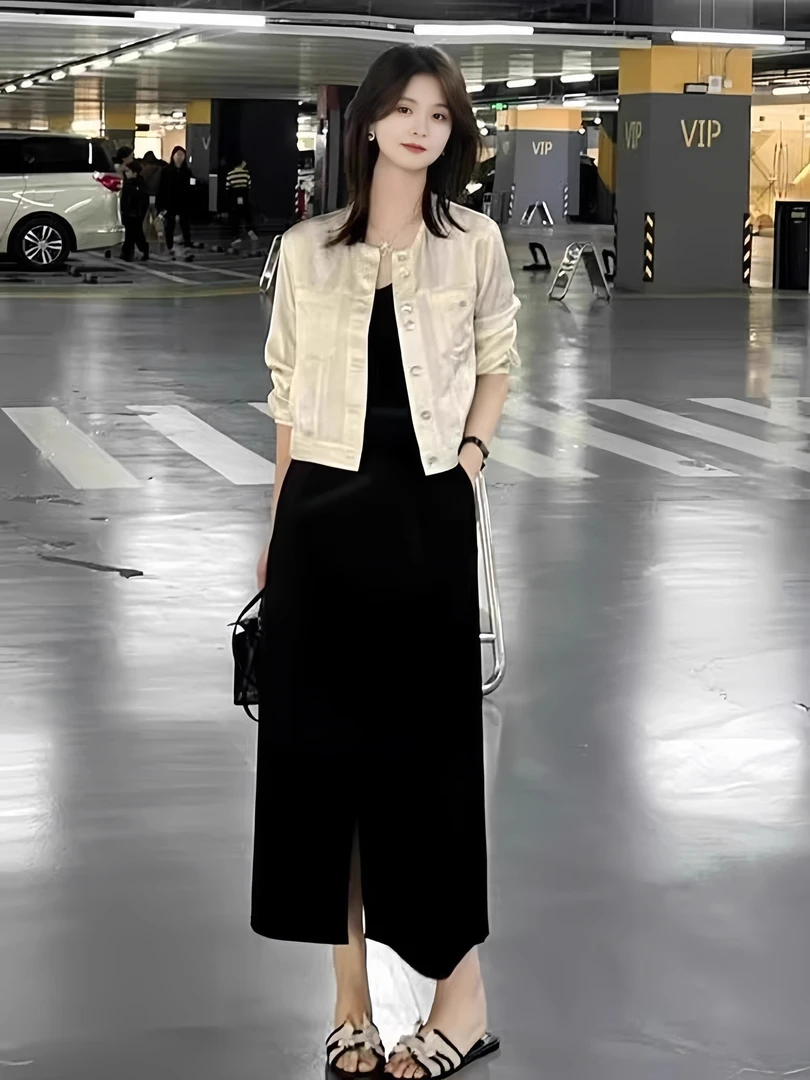 法式气质洋气知音夏季新款女金属纽扣圆领短款时尚上衣外套女百搭