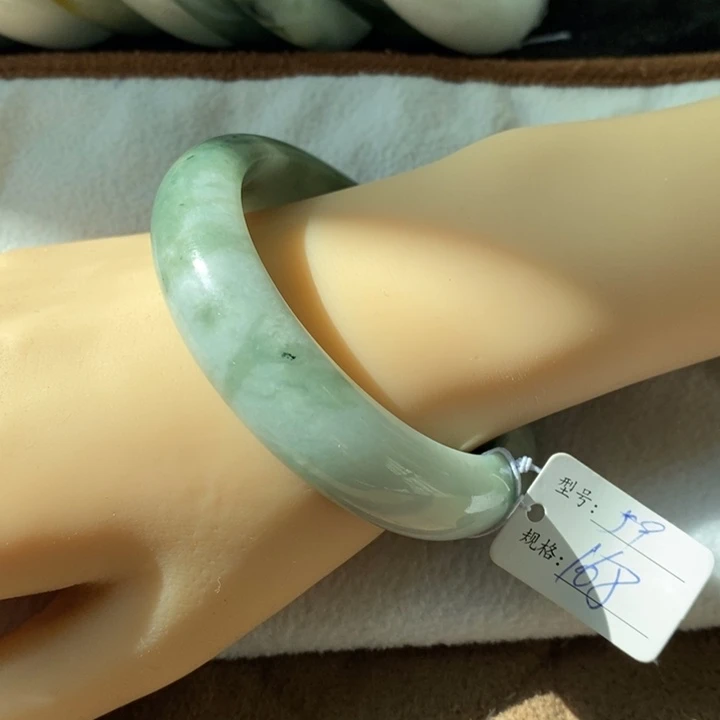翡翠未镶嵌手镯14627058