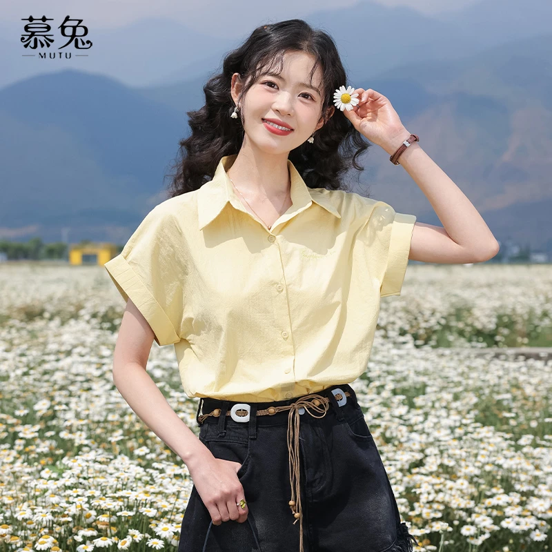 慕兔法式高级感卷边短袖衬衫女夏2025新款独特别致设计感小众上衣