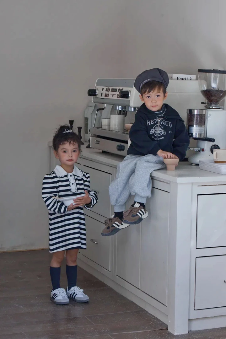 布娜诺【101-199】2025春秋童装新款品牌上衣打底