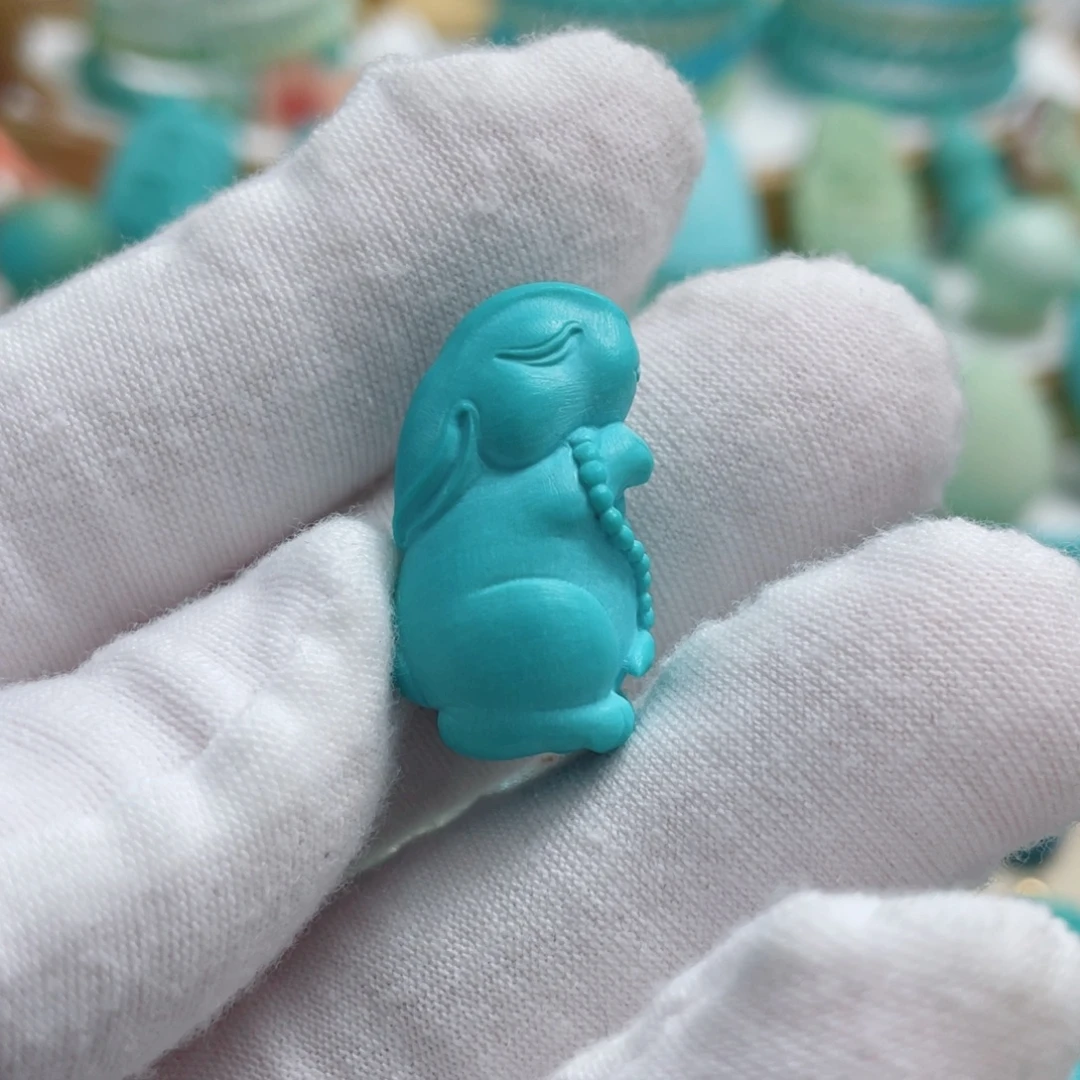 绿松石未镶嵌珠宝奇石