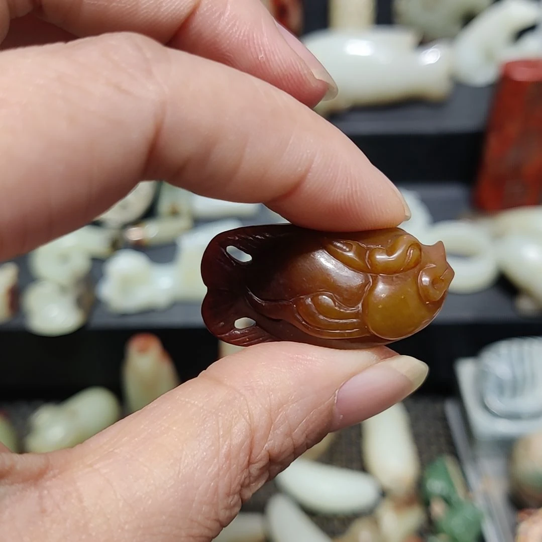 和田玉未镶嵌颈饰超*星