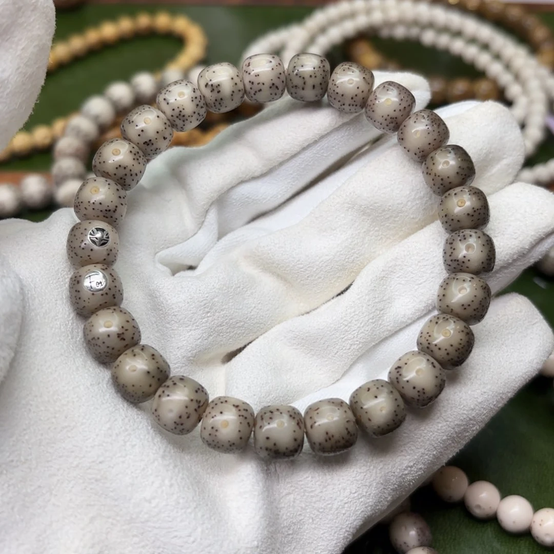 星月菩提吊坠会***豆98冰糖双银标