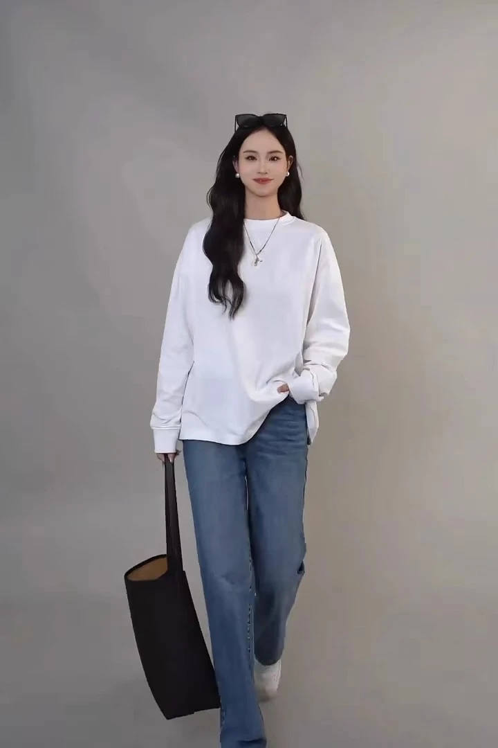 【商场同款】2025新款女装圆领宽松长袖T恤白色打底上衣530089