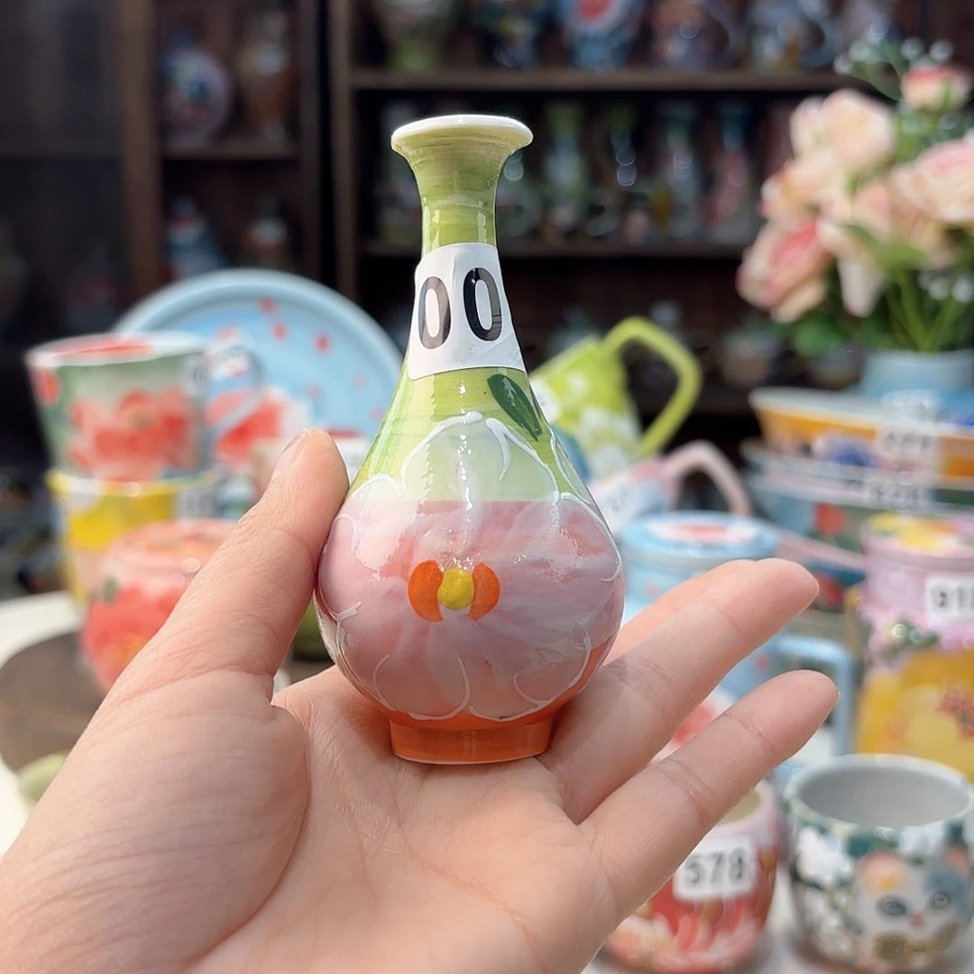 瓷片兔兔好de l lv tu tu tu