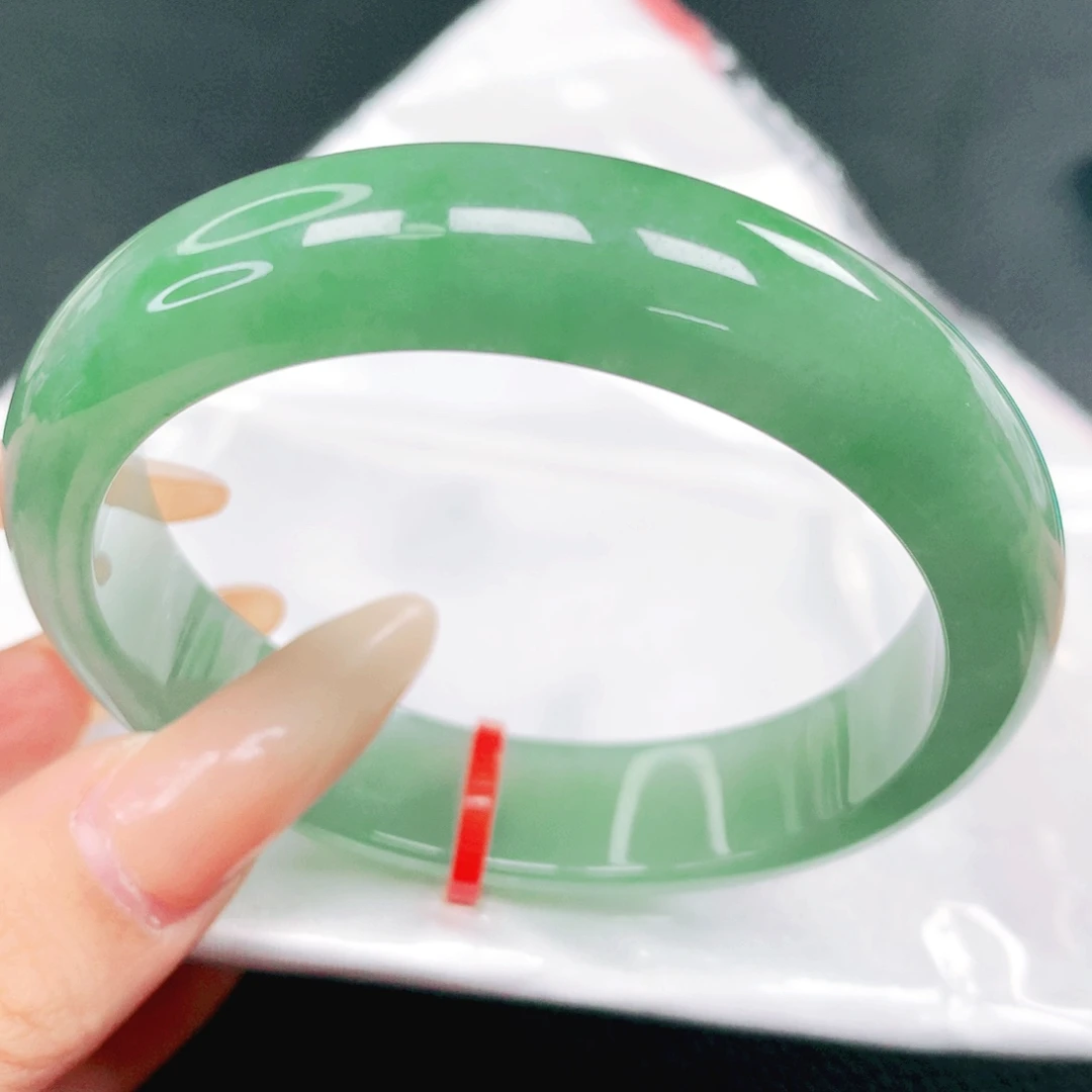 翡翠未镶嵌手镯55