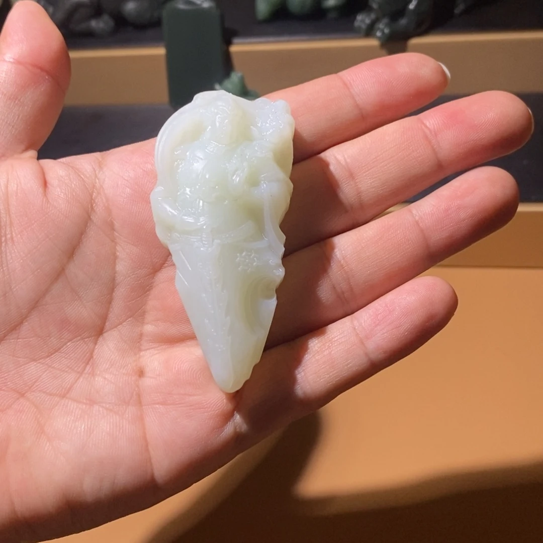 和田玉未镶嵌挂件