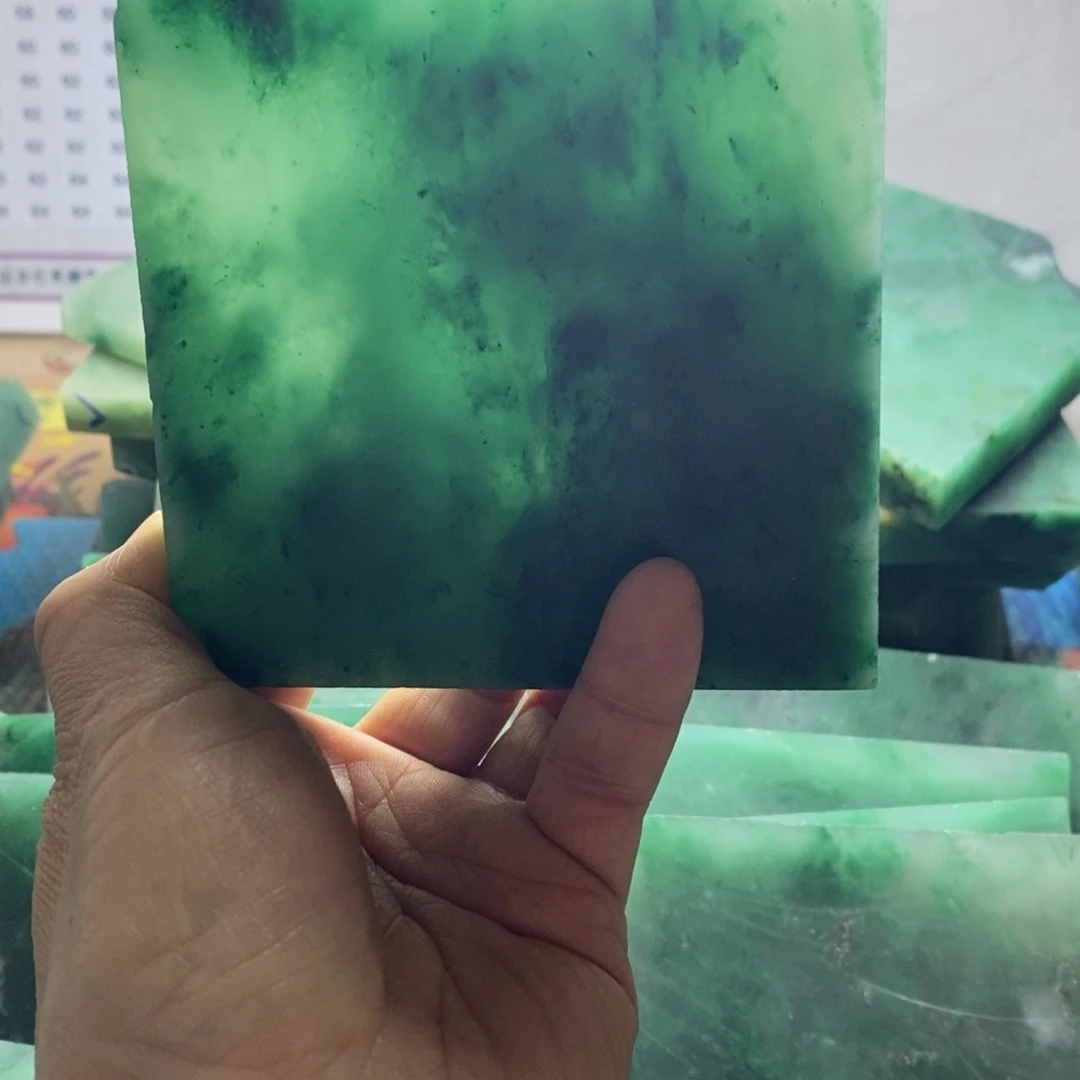 茉***辰定制石英质玉（非洲翠）