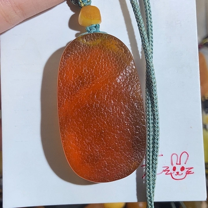 未镶嵌定制琥珀琥珀