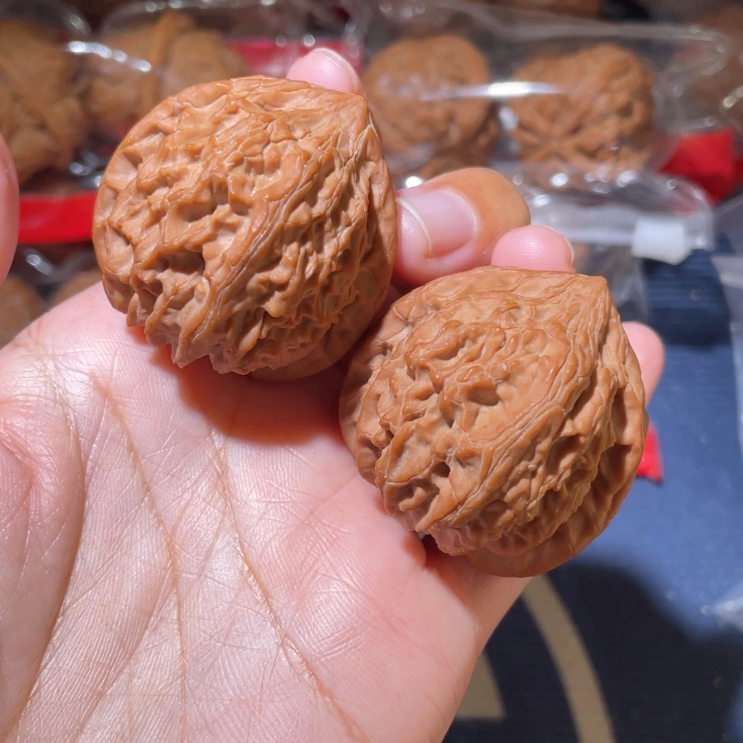 文玩核桃吊坠灯笼