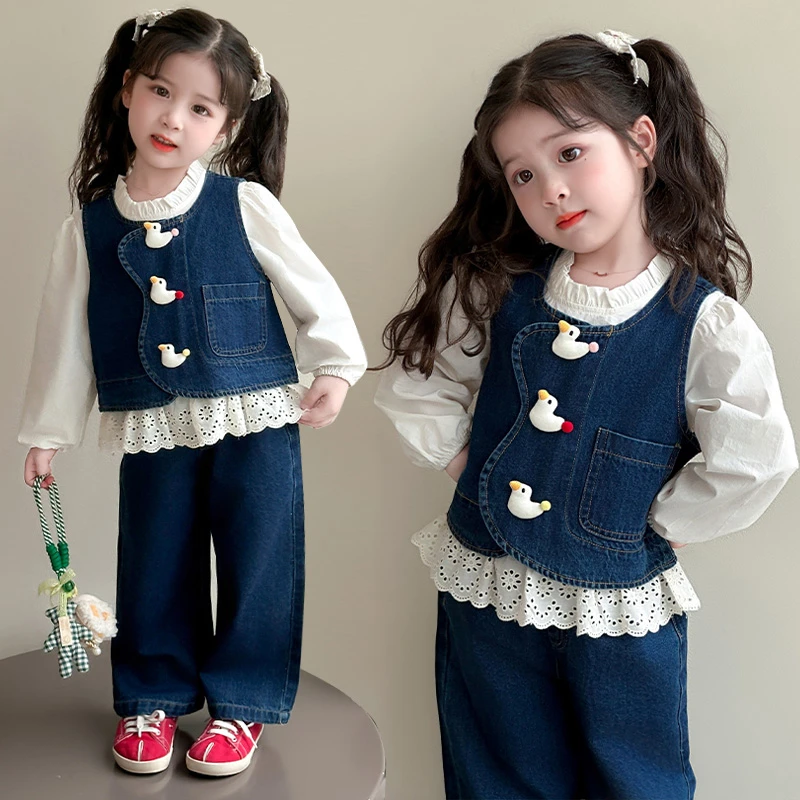 女童牛仔马甲套装春秋装2025新款儿童秋装洋气宝宝时髦休闲三件套
