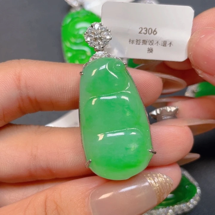【闪购商品】翡翠银S925镶嵌颈饰翡翠