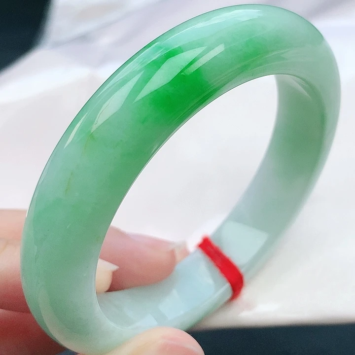 翡翠手镯未镶嵌53圈口882781