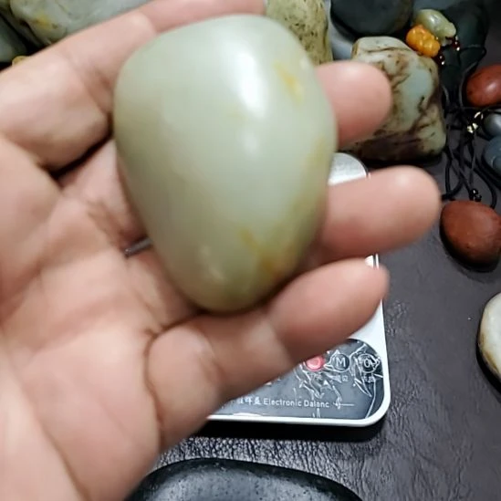 和田玉（糖玉）未镶嵌挂件