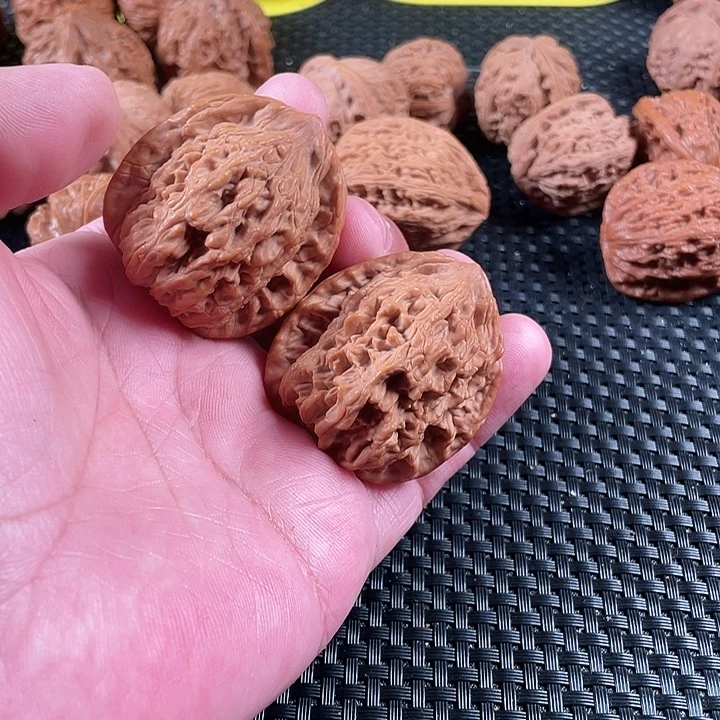 把件文玩核桃虎头41尺