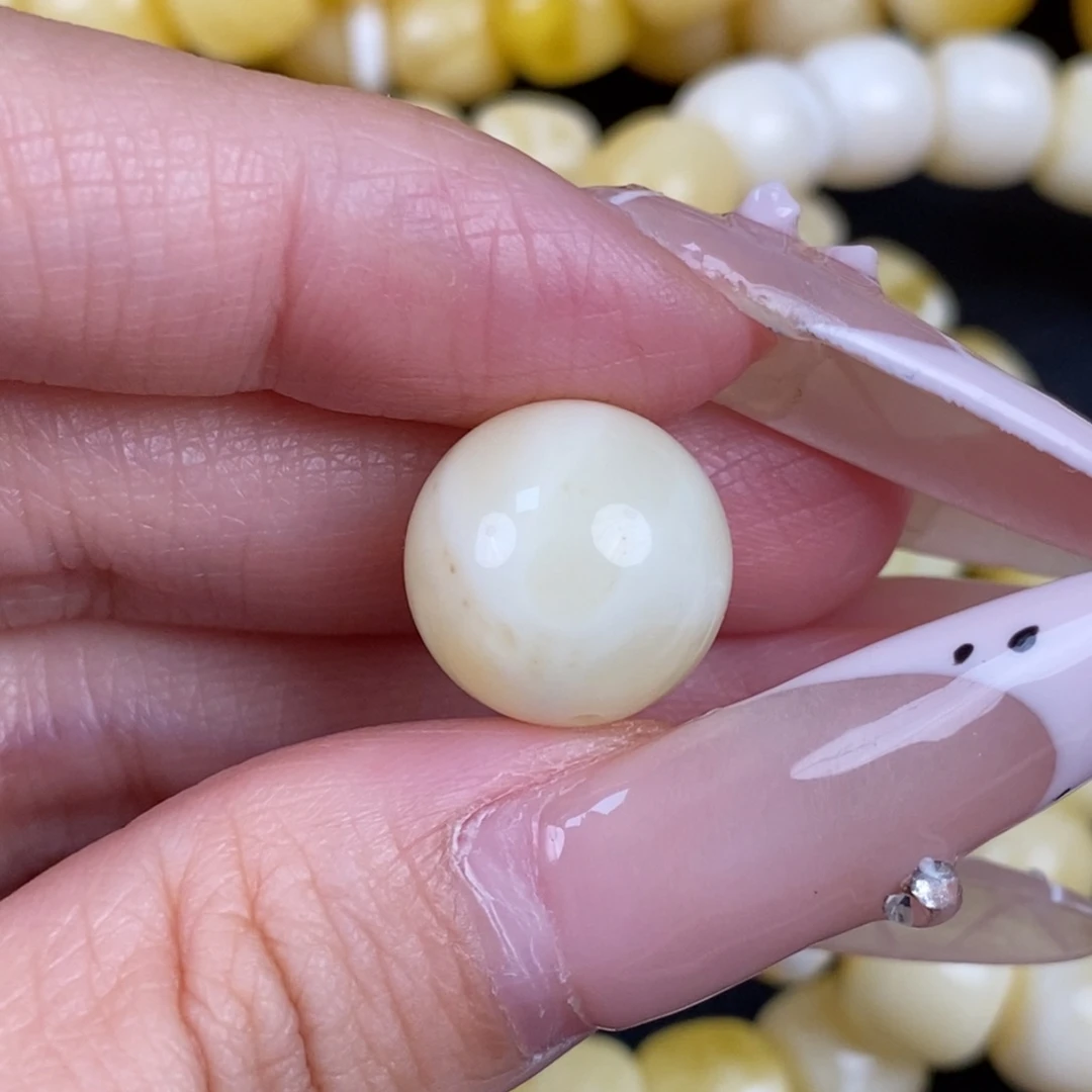 琥珀未镶嵌珠宝奇石253