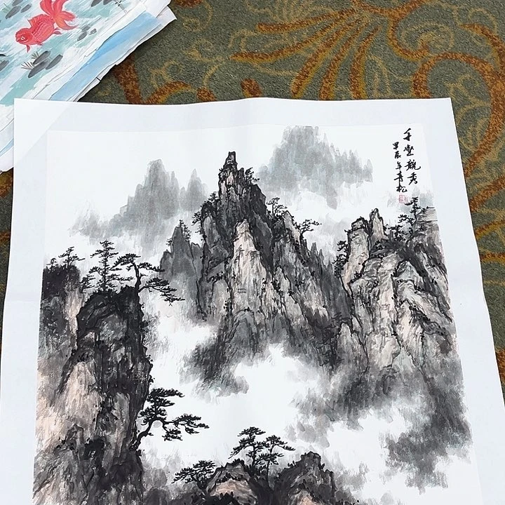 国画棋**穷四尺斗方青松