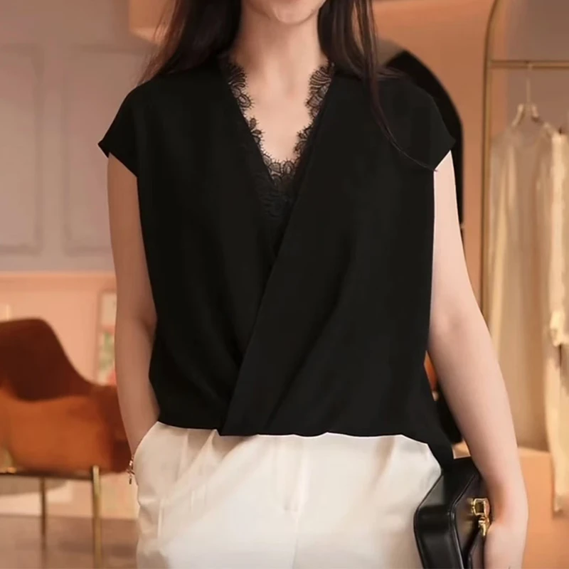 法式优雅拼接蕾丝衬衫女夏季新款轻薄凉感宽松慵懒显瘦V领上衣女