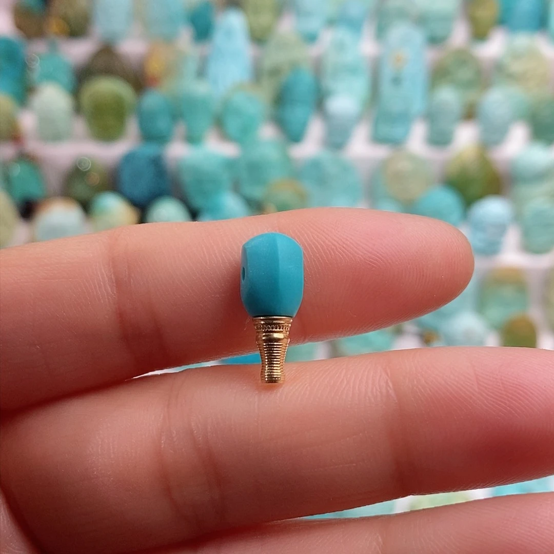 绿松石绿松石未镶嵌小****口绿松石