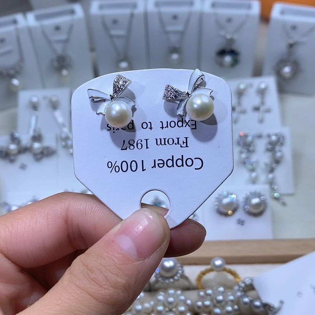 淡水珍珠未镶嵌耳饰