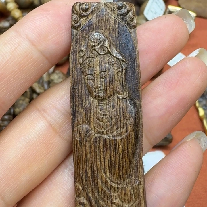 大叶紫檀（黑酸枝木类）