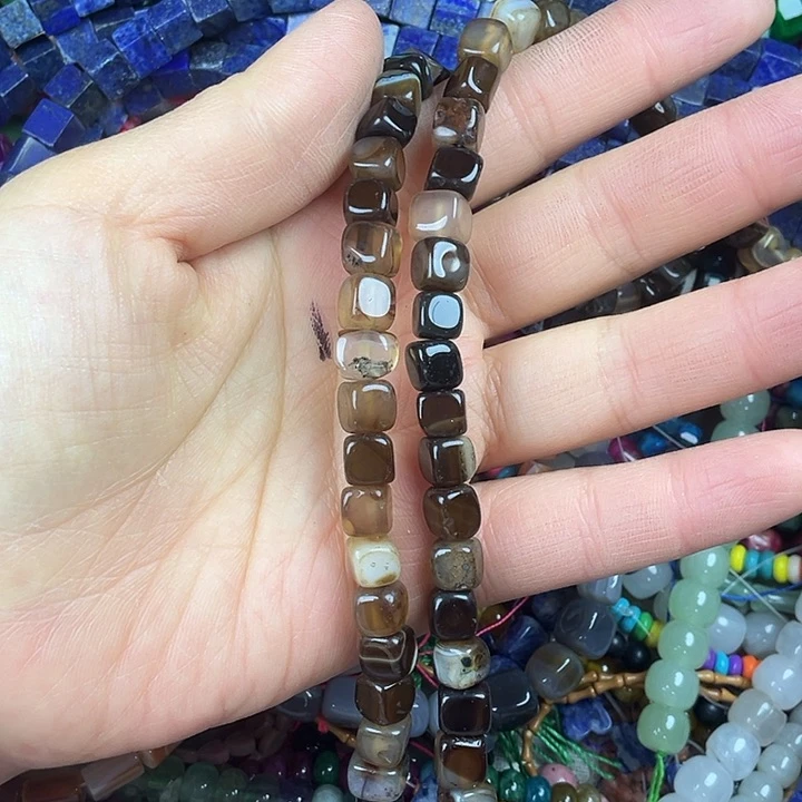 查罗石散珠合金卡8咖色方糖一条