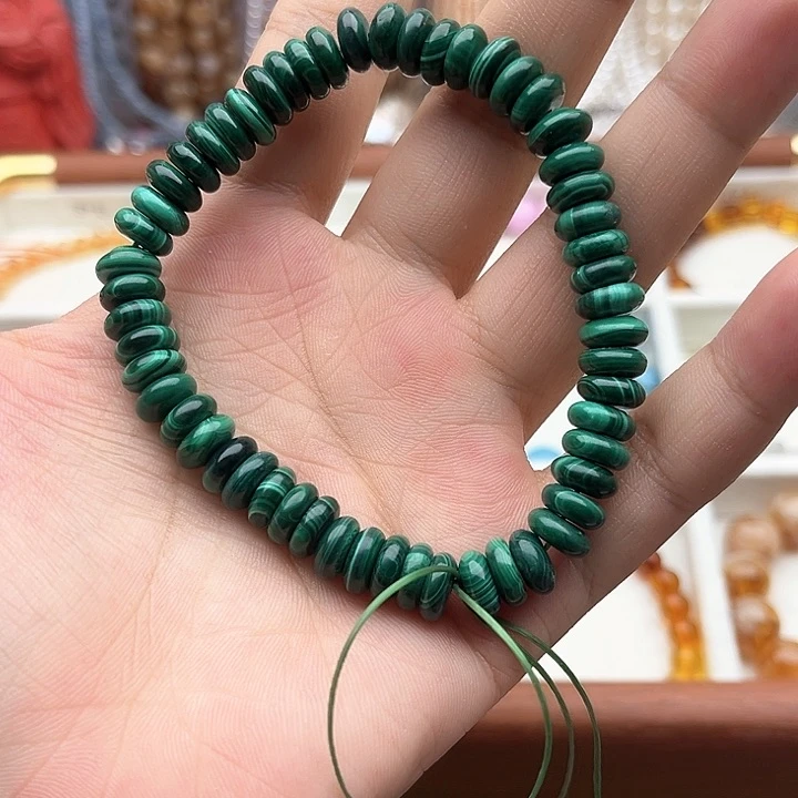 未镶嵌玛瑙/玉髓珠宝半成品一条8.5mm左右孔雀石手串