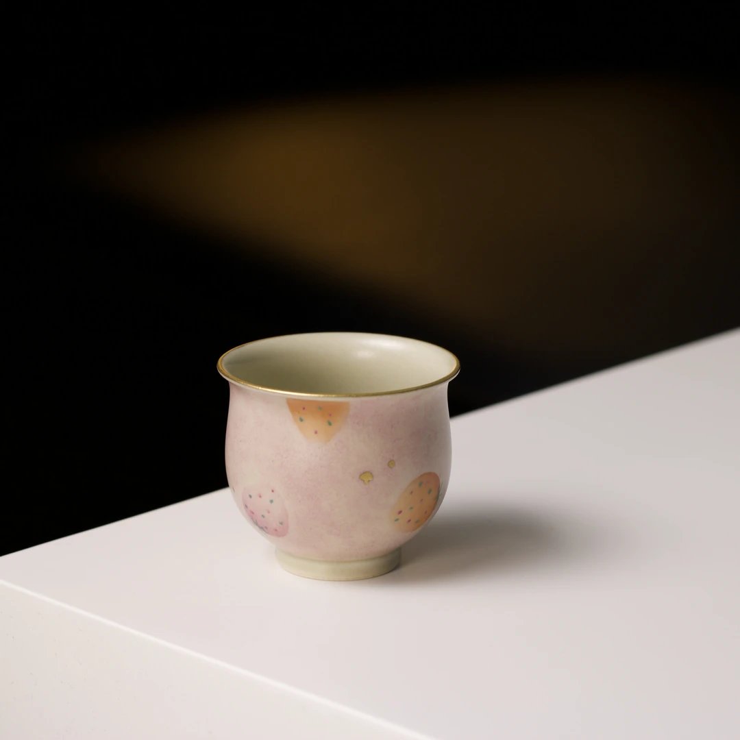 茗器山房 景德镇手绘斗彩仿古泥粉底草莓主人杯茶杯 70cc