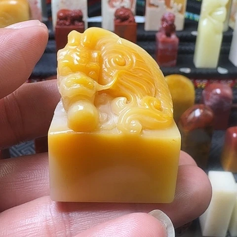 寿山石绿*老挝金包银