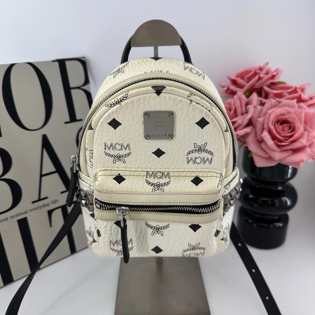 95新 MCM 7921/白色超迷你双肩包 一根肩带