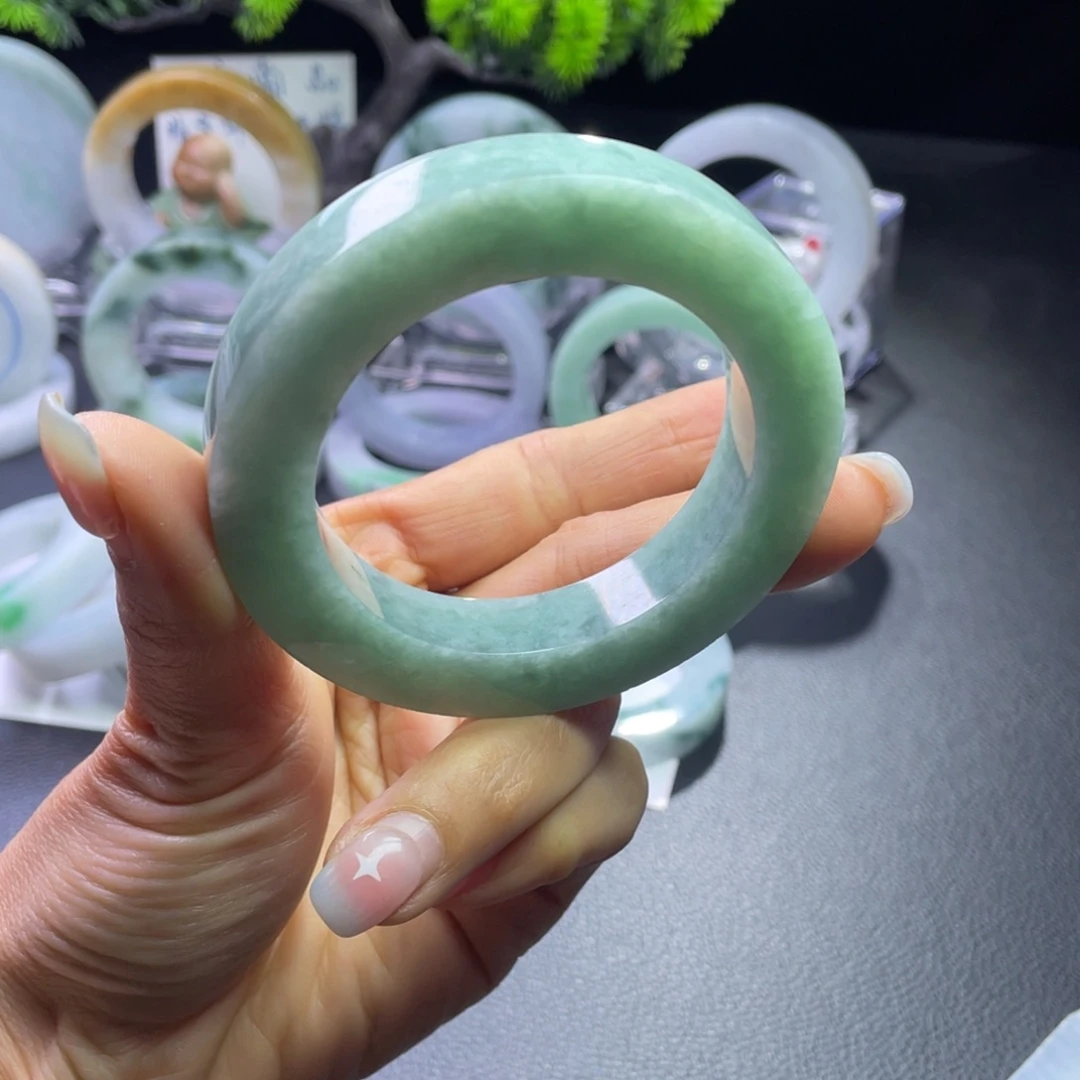 定制翡翠未镶嵌正