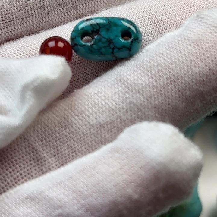 南红玛瑙未镶嵌珠宝奇石